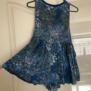 Urban Outfitters - Blue/Purple Floral Romper (open back!) - Size S